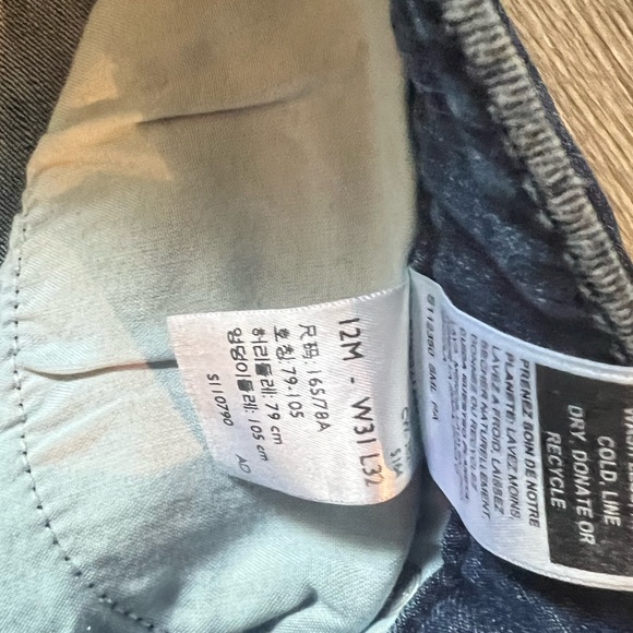 Levi’s mid rise bootcut jeans - Picture 3 of 4